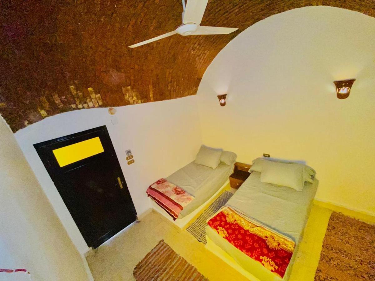 King Kassem Hotel Aswan Buitenkant foto